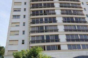 Apartamento residencial à venda, Três Figueiras, Porto Alegre.