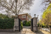 Casa com 5 quartos para alugar na Avenida Luiz Manoel Gonzaga, 506, Três Figueiras, Porto Alegre