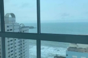 Apartamento á venda com vista mar em Balneário Camboriú