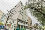 Excelente apartamento em andar alto no bairro Centro Histórico, distribuídos em 45m² privativos, com1 dormitório, amplo living para 2 ambientes, cozinha com armários, área de serviço separada, banheir