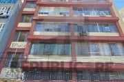 APARTAMENTO  MOBILIADO DESOCUPADO&lt;BR&gt;&lt;BR&gt;MOBILIAOD - Apartamento JK próximo a Rua Republica, totalmente reformado, ar condicionado, box Blindex, cozinha americana, bancada granito, gesso e