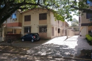 Vende apartamento de 2 dormitórios; banheiro social; cozinha ampla; área de serviço; bem iluminado e ventilado; rua tranquila em região arborizada com muito lazer, segurança e saúde! A poucos passos d