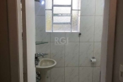 ÓTIMO APARTAMENTO LOCALIZADO NO BAIRRO AUXILIADORA...&lt;BR&gt;APARTAMENTO EM ANDAR TÉRREO.&lt;BR&gt;POSSUI COZINHA AMERICANA&lt;BR&gt;BANHEIRA DE HIDROMASSAGEM&lt;BR&gt;TOTALMENTE REFORMADO...&lt;BR&