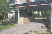 Apartamento de 3 dormitórios e 1 vaga de garagem no bairro Rio Branco em Porto Alegre.&lt;BR&gt;Aproveite esta oportunidade de adquirir um belo apartamento no bairro Santa Cecília. Com 3 dormitórios, 