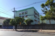 Apartamento no cristal. &lt;BR&gt;&lt;BR&gt;Apartamento com 2 dormitórios, living, cozinha americana com móveis sob medida. &lt;BR&gt;banheiro social com móveis planejados.&lt;BR&gt;Próximo ao Barra S