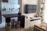 LINDO SEMI MOBILIADO, 2 dormitórios junto ao Shopping Iguatemi. &lt;BR&gt;O apartamento possui 1 suíte, com mais 1 banheiro social e com 1 vaga de garagem escriturada. Ele ainda possui uma sacada, chu