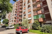 Excelente apartamento com 2 dormitórios em localização privilegiada, andar alto, com privacidade, linda vista, muita claridade e arejado. Composto com Living 2 ambientes com tabuão, cozinha montada, á