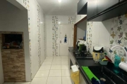 Lindo Apartamento de 2 dormitórios, dependência de empregada completa, área de serviço separada, living 2 ambientes, todas as peças amplas. Com vista. Condomínio com portaria 24hs, salão de festas com