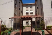 Apartamento de 3 dormitórios, no Bairro Santo Antônio, imediações da Avenida Bento Gonçalves. Bem conservado e ensolarado, com banheiro social todo reformado,próximo a Bento Gonçalves. Prédio com port