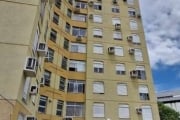 Vista para o Guaíba e parte da zona sul da cidade, excelente apartartamento com 69,14m2 de área privativa, 3 dormitórios, semi-mobiliados, piso revestido de laminado, apartamento referência no prédio,