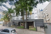 Ótimo apartamento no bairro Santana, de frente, semi mobiliado, desocupado, com 62m² privativos, de 2 dormitórios. Possui sala ampla para 2 ambientes, 2 dormitórios, lavabo, banheiro social com box de