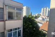 Apartamento amplo 1 dormitório, living  2 ambientes, área de serviço separada, sol da manhã, piso parquet, condomínio baixo, sem elevador.&lt;BR&gt;&lt;BR&gt;Endereço do Imóvel: Rua Joaquim Nabuco, 44