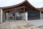 Casa com 2 dorms, Maracanã, Praia Grande - R$ 345 mil, Cod: 209