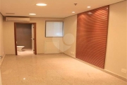 Sala Comercial e 1 banheiro à Venda, 36 m² - Moema, São Paulo - SP