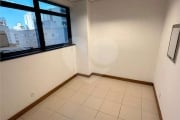 Sala Comercial e 2 banheiros à Venda, 35 m² - Higienópolis, São Paulo - SP