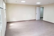 SALA COMERCIAL COM 30M² 01 VAGA NO BROOKLIN - LOCAÇÃO