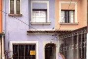 Casa a venda no Cambuci, com 80 metros de área útil bem distribuídos com 2 dormitórios