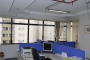 Sala / Conjunto Comercial 52 m² 01 Banheiro 01 Vaga na Saúde com ótima localização - Locação.