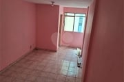 Apartamento a venda com 35m², perto de ônibus e Metrô