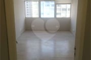 Sala Comercial e 1 banheiro à Venda, 32 m² - Higienópolis, São Paulo - SP