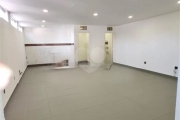 Prédio comercial disponível para locação na Vila Leopoldina.