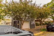 Casa com 3 quartos à venda na Rua Liberdade, 57, Mário Quintana, Porto Alegre