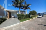 Casa Residencial com 2 quartos  à venda, 224.00 m2 por R$2100000.00  - Campeche - Florianopolis/SC