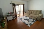 Oportunidade Única! Apartamento Residencial Central com 2 Quartos + dependência!