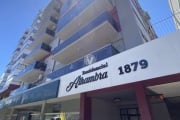 Apartamento Central, com 2 quartos e terraço!