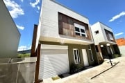 Casa 3 suítes no Resid. Magna Domus. Condomínio fechado próximo ao Clube Dores!