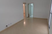 OPORTUNIDADE! Apartamento TÉRREO Vila Augusta 02 dormitórios.