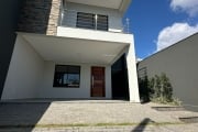 Lindo sobrado a venda  no bairro Saguaçú Joinville com 3 suítes e piscina Por R$ 1.199.000,00