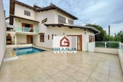 Casa com 4 dormitórios à venda, 356 m² por R$ 1.580.000,00 - Granja Viana - Carapicuíba/SP