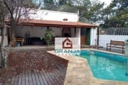 Linda Casa com Armários com 5 dorms (2 suítes), piscina, churrasqueira! 380 m² - venda por R$ 1.600.000 ou aluguel por R$ 9.000/pacote - Granja Viana