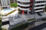 VENDA: Jardim Apipema. Apartamento com 305m². 1 por andar. Vista panorâmica do Bairro.