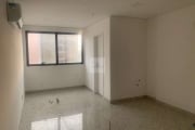 Aluguel de sala comercial no Barro Preto, Belo Horizonte-MG: 1 sala, 1 banheiro, 1 vaga de garagem, 39,79 m² de área.