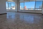 APARTAMENTO AMPLO 4 QUARTOS 2 SUÍTES ANDAR ALTO VARANDA 2 GARAGENS PISCINA À VENDA GRAÇA!