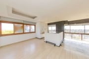 Apartamento com living em 3 ambientes, lareira e churrasqueira, 4 dormitórios, sendo 2 suítes e 2 americanas, lavabo, cozinha mobiliada, lavanderia, dependência completa. Possui  3 vagas escrituradas 