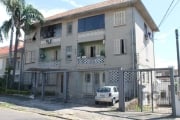 Apartamento amplo de dois quartos  com 79,47 de área privativa no bairro Jardim São Pedro, living 2 ambientes com sacada fechada, copa cozinha com passa pratos e despensa, imóvel iluminado e com venti