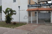 Belo apartamento localizado no bairro Restinga, com ampla sala de estar, cozinha conceito aberto, 2 amplos dormitórios com vista para a rua e banheiro social. Lance de escadas. Condomínio com salão de