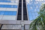 Vende sala comercial Edifício Antares Center no bairro Auxiliadora , de  frente para a Av. Carlos Gomes esquina com a Rua  Campos Sales .São 45,28m² privativos, com forro em gesso ,luminárias ,ar cond