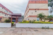 Apartamento de 2 dormitórios, dormitório casal com split, living amplo e ensolarado, cozinha espaçosa, com uma vaga. O imóvel tem localização privilegiada, na frente do supermercado Cestto, esquina co