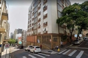 Box garagem situado na rua Riachuelo. Sub-solo, com área total de 25,59 metros quadrados e 20,28 metros quadrados de área útil e 5,31 de área comum. Ótima localização central&lt;BR&gt;&lt;BR&gt;Excele