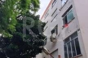 Apartamento  com 1 dormitório, sala, cozinha, banheiro , uma vaga de garagem rotativa, no bairro Santa Tereza em Porto Alegre/RS, localizado em frente para faculdade UniRitter (Santa Teresa, Porto Ale