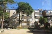 Excelente apartamento com 1 dormitório, living, banheiro , cozinha e vaga de garagem escriturada, no bairro Cavalhada, Porto Alegre/RS.    &lt;BR&gt;Cavalhada é um bairro localizado na zona sul, com m