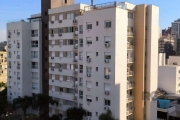 Oportunidade !!!   Diferenciado apartamento super silencioso, todo LESTE e NORTE, ensolarado no inverno, vista definida, andar alto, 02 dormitórios grandes, banheiro social reformado, sala, lavabo, co