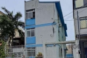 Apartamento com 01 dormitório no Bairro Floresta, com 01 vaga rotativa&lt;BR&gt;&lt;BR&gt;Imóvel com 01 dormitório de frente, amplo living 02 ambientes, banheiro social, cozinha e área de serviço sepa