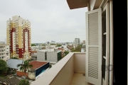 Apartamento 2 dormitórios, andar alto. Impecável imóvel. Entrar e morar. Orientação solar L/N/O. Dormitório com sacada. Linda vista panorâmica. Banheiro impecável. Próximo  a Avenida Cristovão Colombo