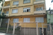 APARTAMENTO AMPLO, VENTILADO, ORIENTACAO SOLAR NORTE LESTE E COM UMA VISTA AGRADAVEL DA RUA ARBORIZADA. HALL DE ENTRADA, LIVING 2 AMBIENTES, 3 DORMITORIOS, SENDO 1 COM SACADA, BANHEIRO SOCIAL, GABINET