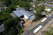 VENDE-SE FÁBRICA DE PISCINAS NA ZONA SUL DE PORTO ALEGRE. PONTO TRADICIONALÍSSIMO dentro do mesmo SEGMENTO a mais de 30 Anos. Área Total de 1.860m², com 3 Galpões de Fabricação com Moldes sendo: 21 mo